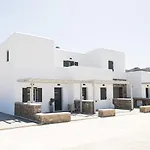 Дом отдыха Silvair Jacuzzi Suites, Mykonos *