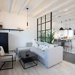 Silvair Jacuzzi Suites, Mykonos Semesterbostad Mykonos Town