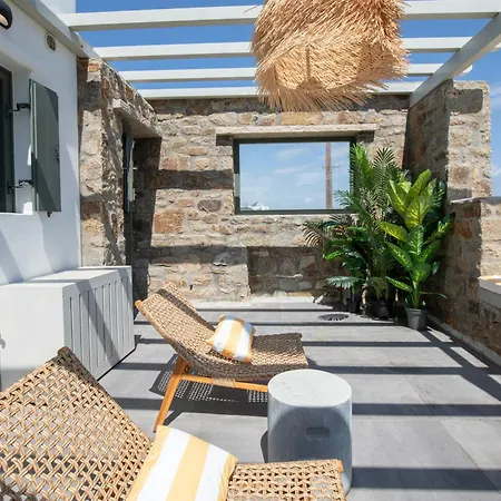 Silvair Jacuzzi Suites, Mykonos Semesterbostad